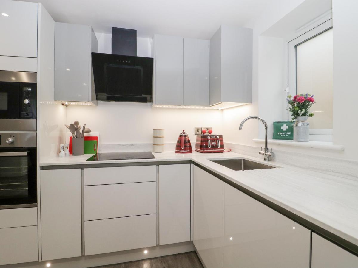 Flat 2, 38 Preston Road Apartment Weymouth Ngoại thất bức ảnh