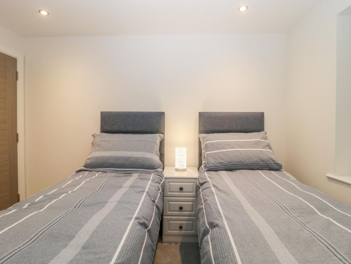 Flat 2, 38 Preston Road Apartment Weymouth Ngoại thất bức ảnh